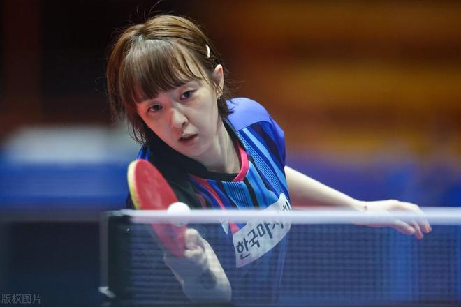 凭借犀利的 凭借犀利的